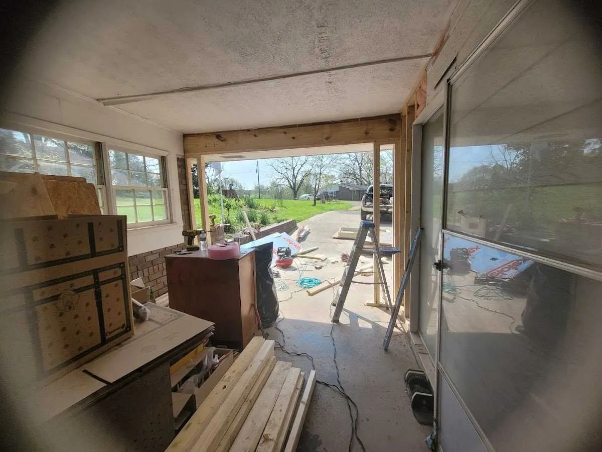 Air movers and dehumidifier for Water Mitigation Services in Claverack